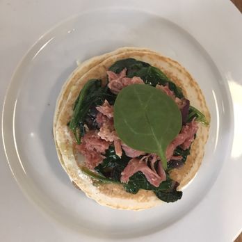 Den Noc - Pork and spinach savory pancakes - Bistros Near Me - Prague, Puerto Rico Den Noc - Pork and spinach savory pancakes - Bistros Near Me - Prague, Puerto Rico
