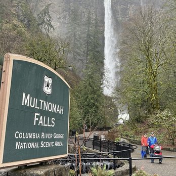 Multnomah Falls - Hiking Near Me - Bridal Veil, Oregon