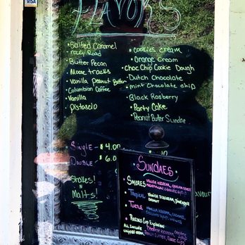 A La Mode - Menu - Ice Cream & Frozen Yogurt Near Me - Harpers Ferry, West Virginia