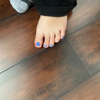 Organic Nails and Spa - Nail Salons Near Me - Turlock, California