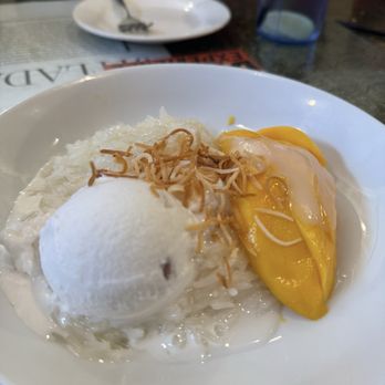 Jitlada - Mango sticky rice, coconut ice cream and toasted coconut - Thai Near Me - Los Angeles, California Jitlada - Mango sticky rice, coconut ice cream and toasted coconut - Thai Near Me - Los Angeles, California