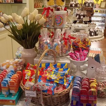 Edie Bee's Confection Shop - Candy display - Candy Stores Near Me - Lewes, Delaware Edie Bee's Confection Shop - Candy display - Candy Stores Near Me - Lewes, Delaware