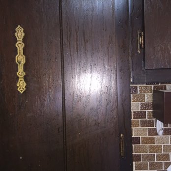 Bogs Management - Outdated cabinet - Real Estate Services Near Me - Lansing, Illinois Bogs Management - Outdated cabinet - Real Estate Services Near Me - Lansing, Illinois