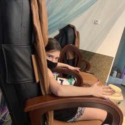 Aqua Nails & Spa - My 9y/o loving her massage chair and spa pedicure! #pamperedcutie