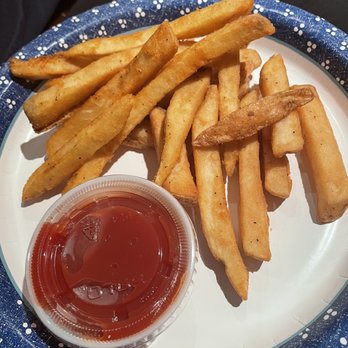 Main Street Pizzeria & Grille - French Fries - Pizza Near Me - Wyncote, Pennsylvania Main Street Pizzeria & Grille - French Fries - Pizza Near Me - Wyncote, Pennsylvania
