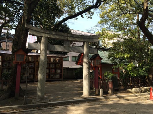 Sumiyoshi Shrine by null