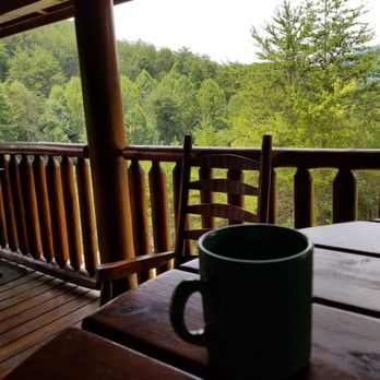 Eden Crest Vacation Rentals - Morning coffee and a view - Vacation Rentals Near Me - Pigeon Forge, Tennessee