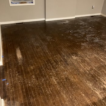Luminous Flooring - Before kitchen - Flooring Near Me - Arnold, Missouri