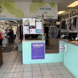 Clean Earth Cleaners - Entrance