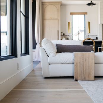 Urban Floor - Chêne Dolcetto - Flooring Near Me - City Industry, California Urban Floor - Chêne Dolcetto - Flooring Near Me - City Industry, California