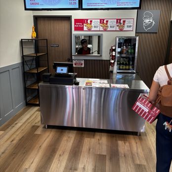 Surf Up Chicken - Clean and ready for business - Fast Food Near Me - Carlsbad, California