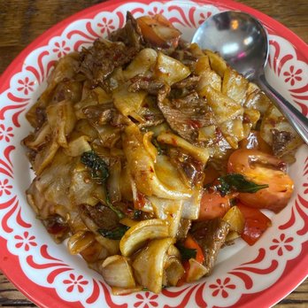 Gub Khao Thai Restaurant - N3. Pad Kee Mao - Thai Near Me - Paterson, New Jersey Gub Khao Thai Restaurant - N3. Pad Kee Mao - Thai Near Me - Paterson, New Jersey
