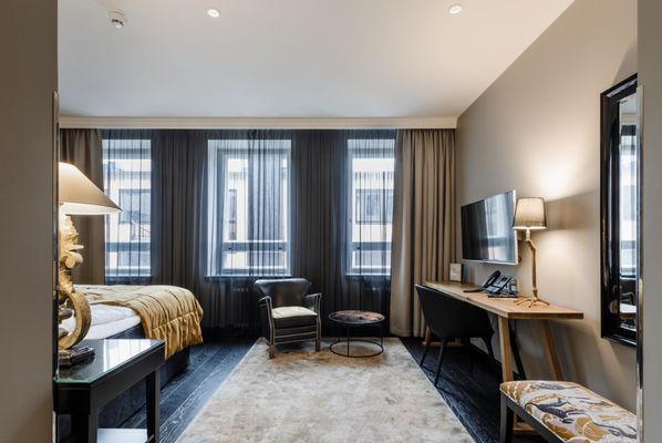 Hotel F6 by null