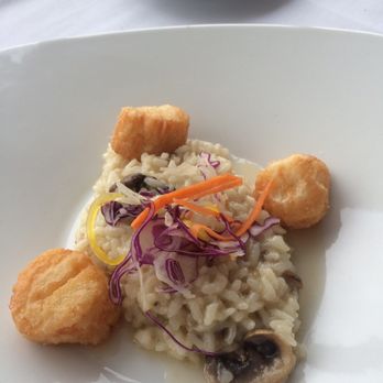 Molos - Greek Near Me - Weehawken, New Jersey