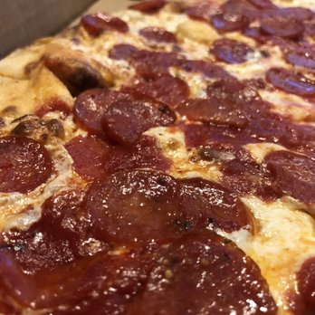 Grimaldi's Pizzeria - Pizza Near Me - Dallas, Texas Grimaldi's Pizzeria - Pizza Near Me - Dallas, Texas