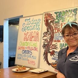 Sarah N. is our favorite hostess and Vinh's daughter. Sarah might be able to get the Salmon skin roll for you...
