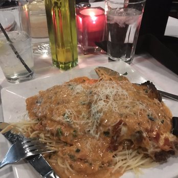 Cucina Bella - Chicken parmigiana - Italian Near Me - Algonquin, Illinois