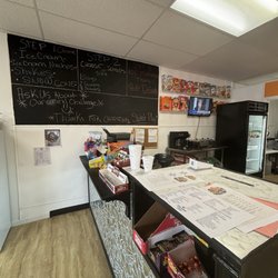 Sweet Play Snack Bar - Front desk/where you order
