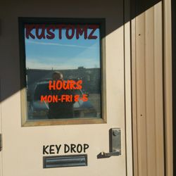 Kustomz Truck & Auto