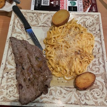 Happy Fish - Fettuccine a la Huancaina con Carne - Peruvian Near Me - Tampa, Florida Happy Fish - Fettuccine a la Huancaina con Carne - Peruvian Near Me - Tampa, Florida