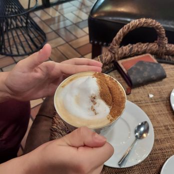 Vanilla Espresso French Café - Cappucino - Breakfast & Brunch Near Me - Miami Lakes, Florida