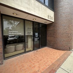 Ascension Medical Group - Entrance.