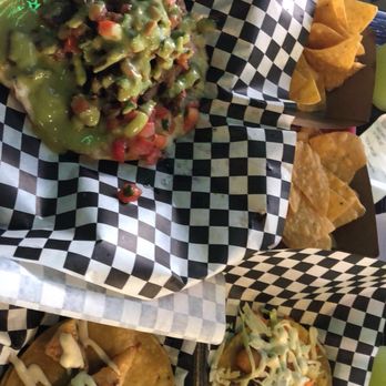 El Taco Buchon - Seafood Near Me - Commerce, California