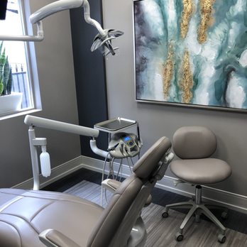 Dentique - Cosmetic Dentists Near Me - San Diego, California Dentique - Cosmetic Dentists Near Me - San Diego, California