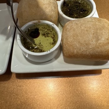 E & E Stakeout Grill - "Free" Hot Bread & Herbed Olive Oil - American Near Me - Belleair Bluffs, Florida E & E Stakeout Grill - "Free" Hot Bread & Herbed Olive Oil - American Near Me - Belleair Bluffs, Florida