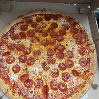 Pomodoro Pizza Pasta - Large Pepperoni pizza - Italian Near Me - Aurora, Colorado Pomodoro Pizza Pasta - Large Pepperoni pizza - Italian Near Me - Aurora, Colorado