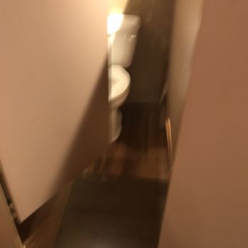 Sheldon Cleaners - Very clean bathrooms - Laundromat Near Me - Grand Rapids, Michigan