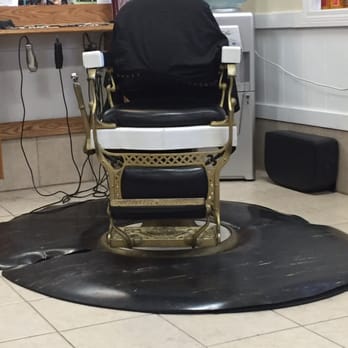 Route 22 Barber Shop - Barbers Near Me - Madisonville, Louisiana Route 22 Barber Shop - Barbers Near Me - Madisonville, Louisiana