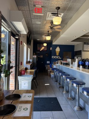 The Linden Store by null