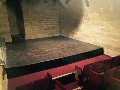 Essaïon Théâtre by null