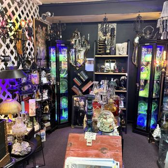 Mission Galleria - Antiques Near Me - Riverside, California Mission Galleria - Antiques Near Me - Riverside, California