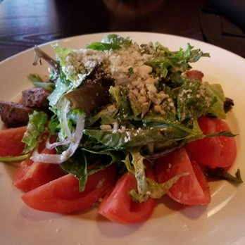 Marlow's Tavern - Blue Steak Salad - New American Near Me - Orlando, Florida