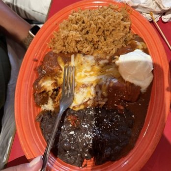 Fred's Mexican Cafe - Enchiladas - Mexican Near Me - Kihei, Hawaii