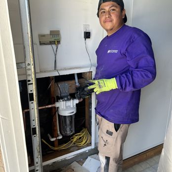 Pipe It Right - Fidel is happy to help you and your family with the any repipe he'll do it with a smile on his face. - Plumbing Near Me - San Bernardino, California Pipe It Right - Fidel is happy to help you and your family with the any repipe he'll do it with a smile on his face. - Plumbing Near Me - San Bernardino, California