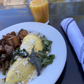 Farmer's Table - Veggie Omelet - New American Near Me - La Mesa, California Farmer's Table - Veggie Omelet - New American Near Me - La Mesa, California