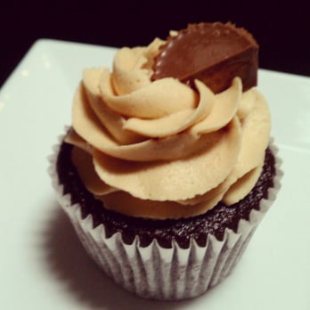 Sister Honey's - Chocolate Peanut butter cup cupcake. Happy hubby! #sisterhoneys - Desserts Near Me - Orlando, Florida