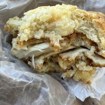Bird Bird Biscuit - Queen Beak - Breakfast & Brunch Near Me - Austin, Texas