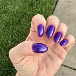 KT's Nails - Purple sparkly nails