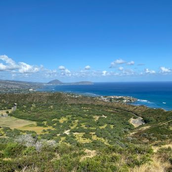 Diamond Head Lookout - Parks Near Me - Honolulu, Hawaii