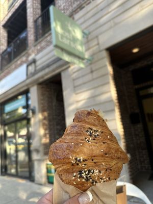 Lost Larson (Wicker Park) by null