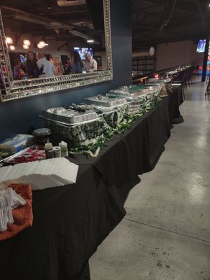 Da Kine's Hawaiian Catering by null