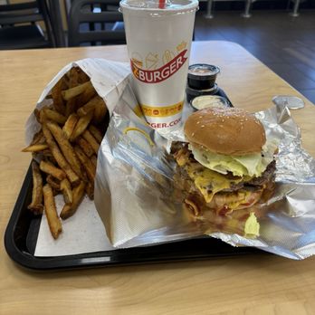 Z Burger - Double bacon cheeseburger with fries and a drink - Burgers Near Me - Centreville, Virginia Z Burger - Double bacon cheeseburger with fries and a drink - Burgers Near Me - Centreville, Virginia