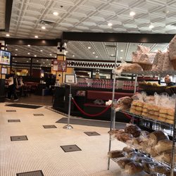 Max's Delicatessen & Restaurant