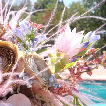 Perry Florals - Floral Designers Near Me