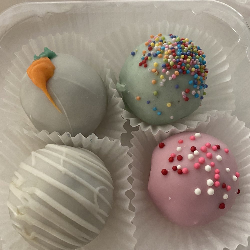Cakes n' Mor - Cake pops - Bakeries Near Me - Houston, Texas