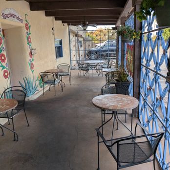 Ramona’s Mexican Cafe - Patio seating - Mexican Near Me - Albuquerque, New Mexico